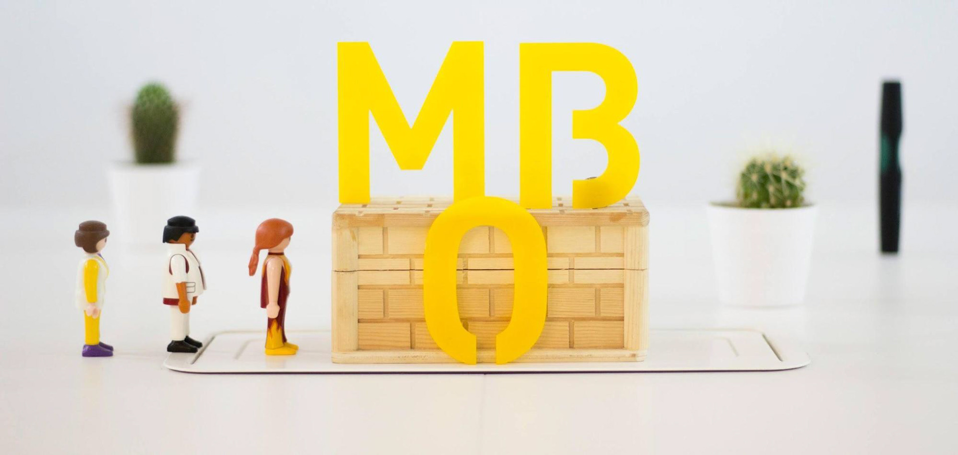 makers-of-barcelona-playmobil-branding-and-web-project