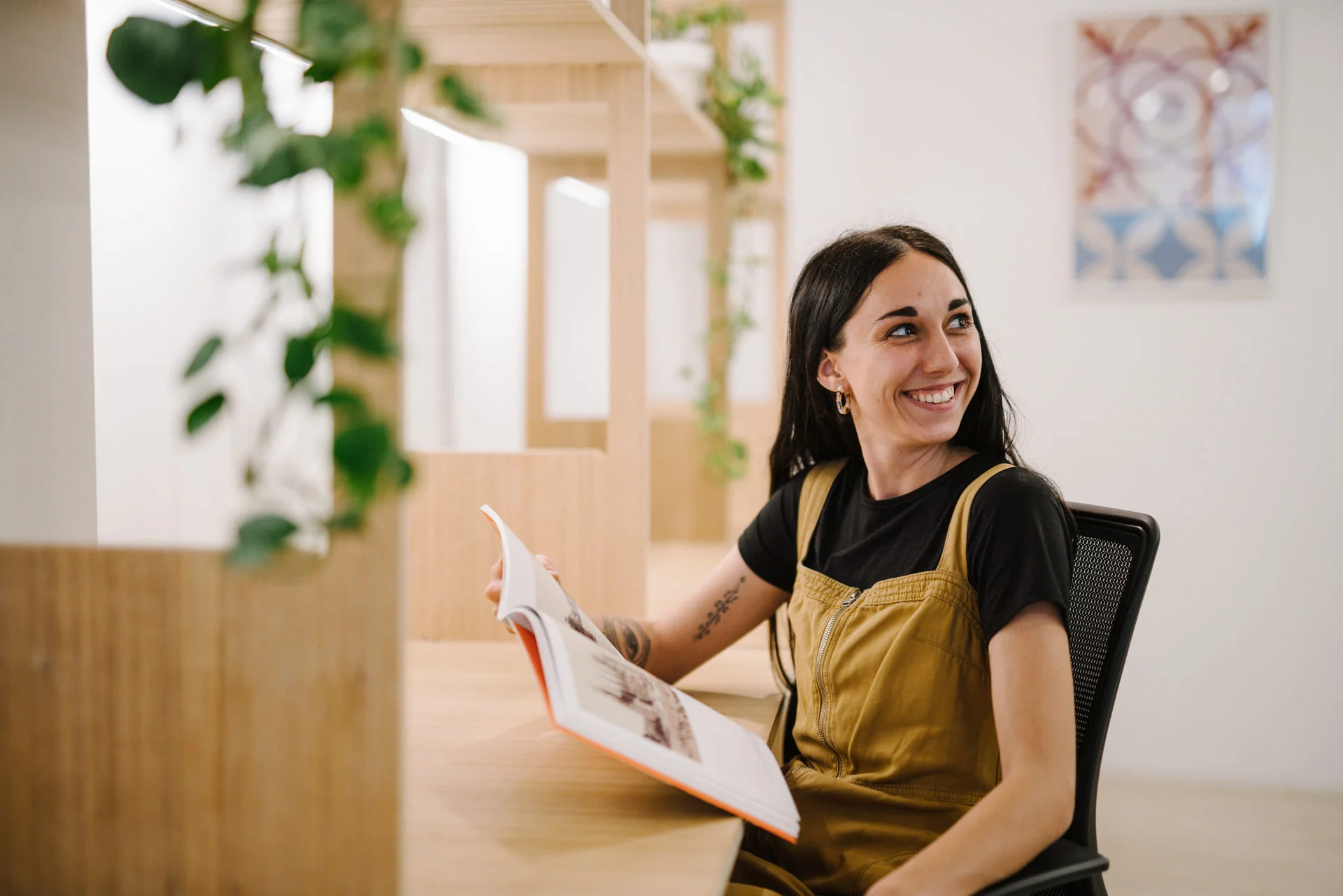 29_2021_HR_MOB-Caterina_35_makers-of-barcelona_hayley-cantor-design